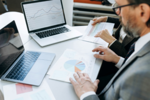 recruter un DAF qualifié